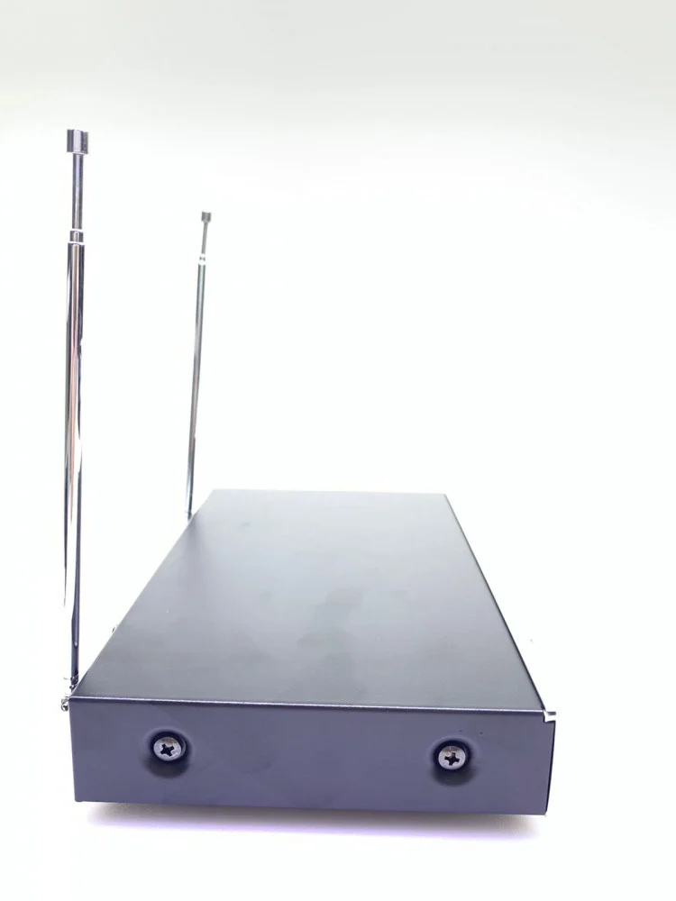 2 ميكرفون لاسلكي يدوي